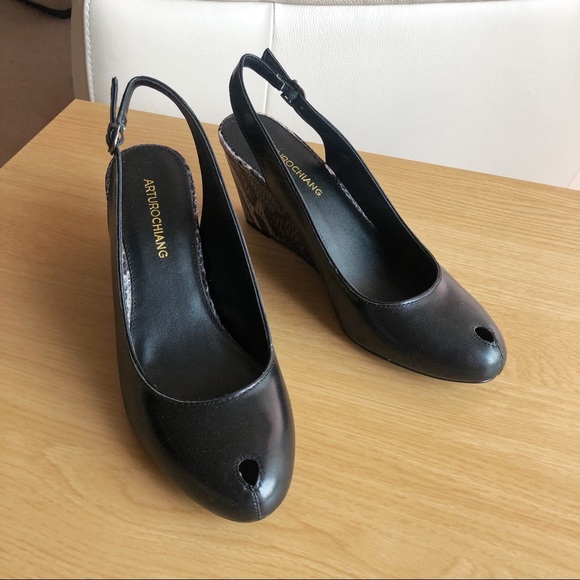 Arturochiang Black Snake Print Peep Toe Heels - Picture 2 of 2
